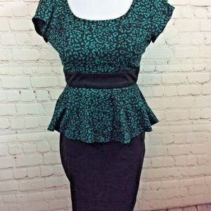 IZ Byer Peplum Dress Size 0 Green Animal Print